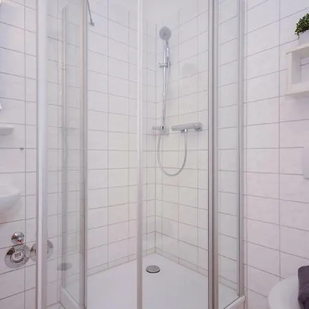 Odin, Sonnenseite * Sellin (Rugen)